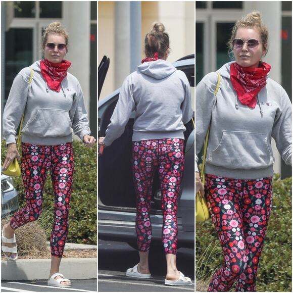 Terez L Tall Band Performance Leggings Pink Floral Fantasy Printed HighWaist Gym - Picture 10 of 13